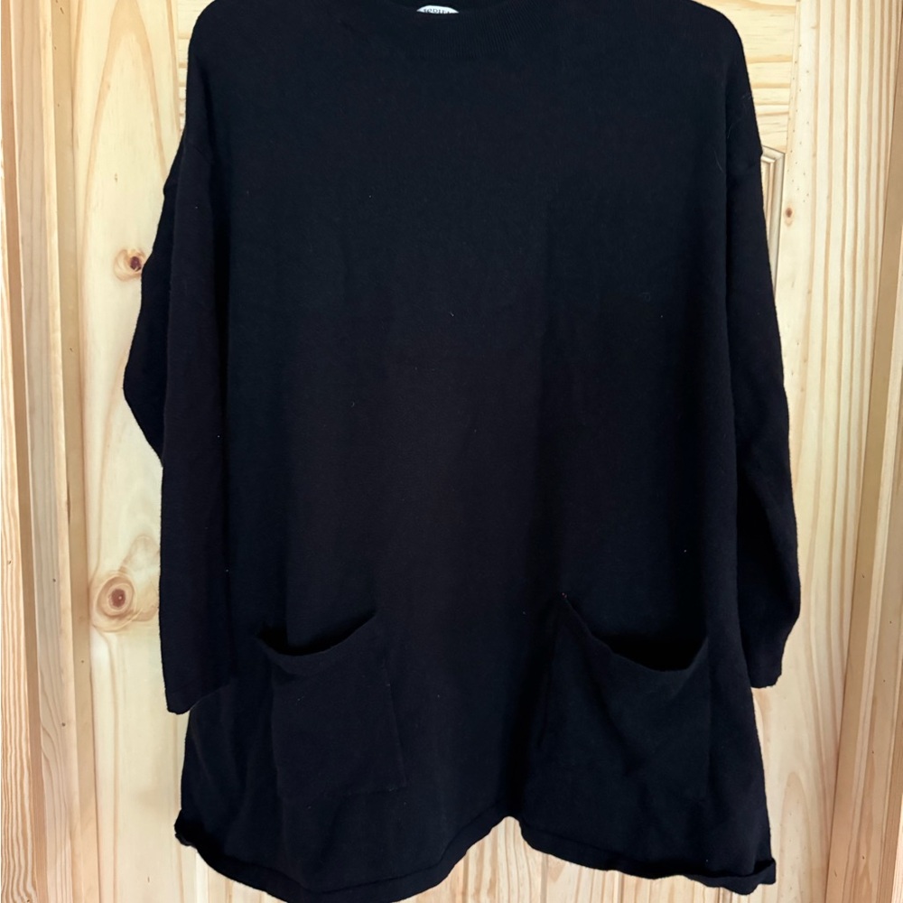 JODIFL Black Long Sleeve Pocket Dress